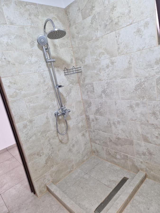 Complex Turistic N&S Hotell Două Mai Exteriör bild
